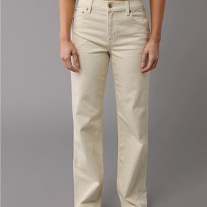 American eagle stovepipe stretch pants ecru size 8 NWT